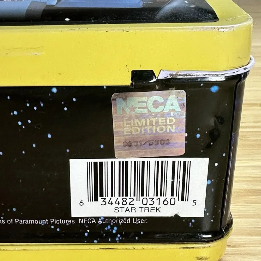 2001 NECA Classic Star Trek Official 